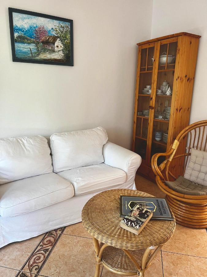 Csodakertes kisház Balatonfűzfőn Villa Exterior foto