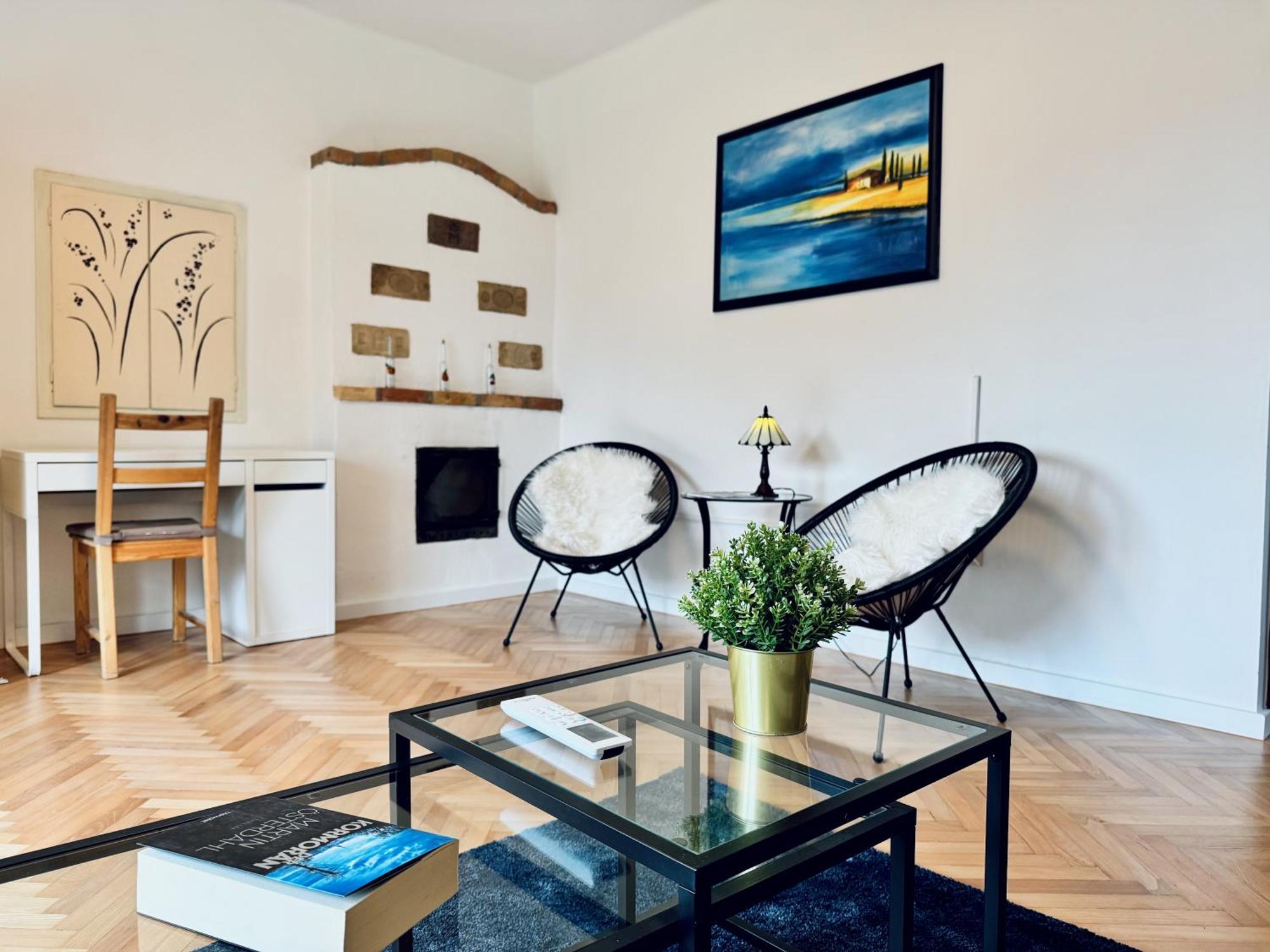 Csodakertes kisház Balatonfűzfőn Villa Exterior foto